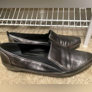 Franco Sarto pointy silver flats